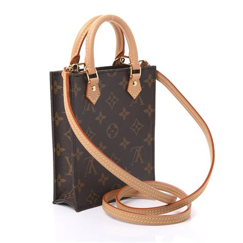 le petit sac plat louis vuitton|louis vuitton sac plat tote.